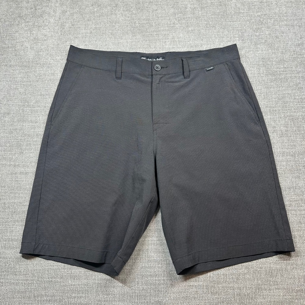 TravisMathew Shorts Mens 34 Black Performance Golf Stretch Chino
